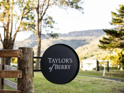 Taylors of Berry