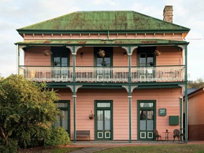 Toad Hall Pambula